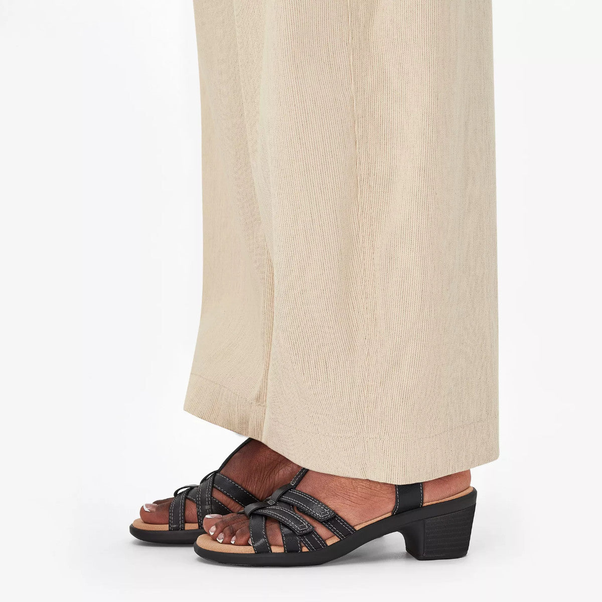 Clarks Emily 2 Rose Women's Block Heel Sandal in Black