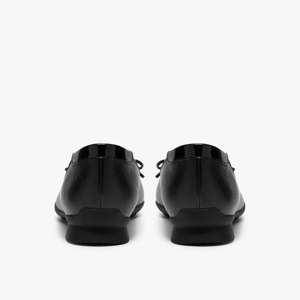 Clarks Jazmynn Bow Women's Leather Ballerina Slip-Ons - Black