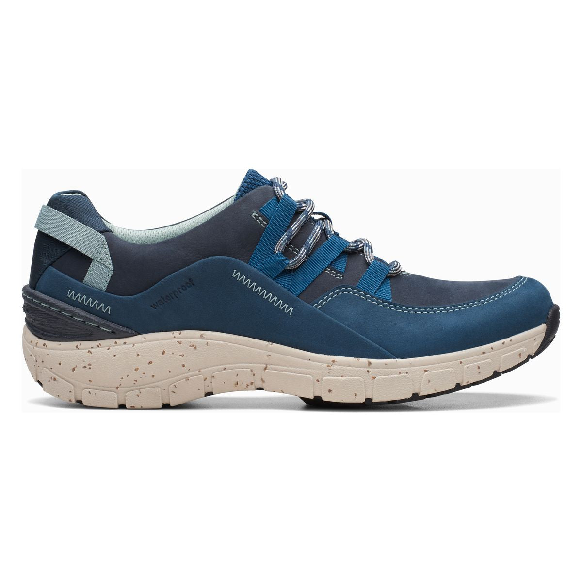 Clarks Wave Range Women's Sneakers in Blue