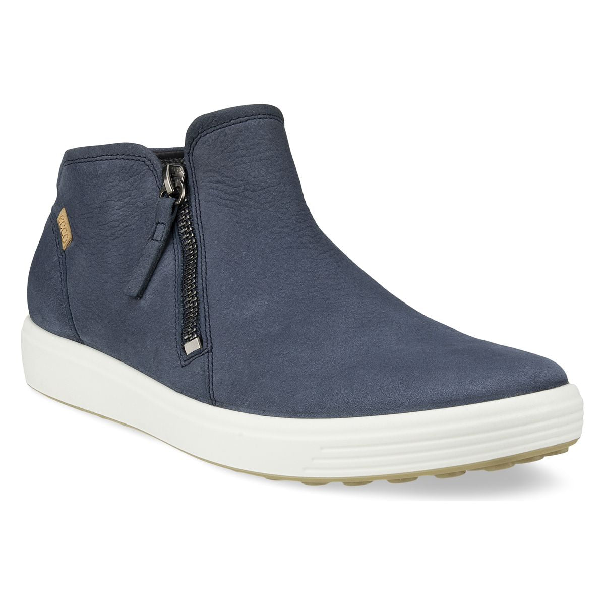 ECCO Soft 7 women’s bootie in marine blue nubuck leather with a clean silhouette, functional side zipper, and low-profile cushioned outsole for sleek everyday wear.
Style #43024303