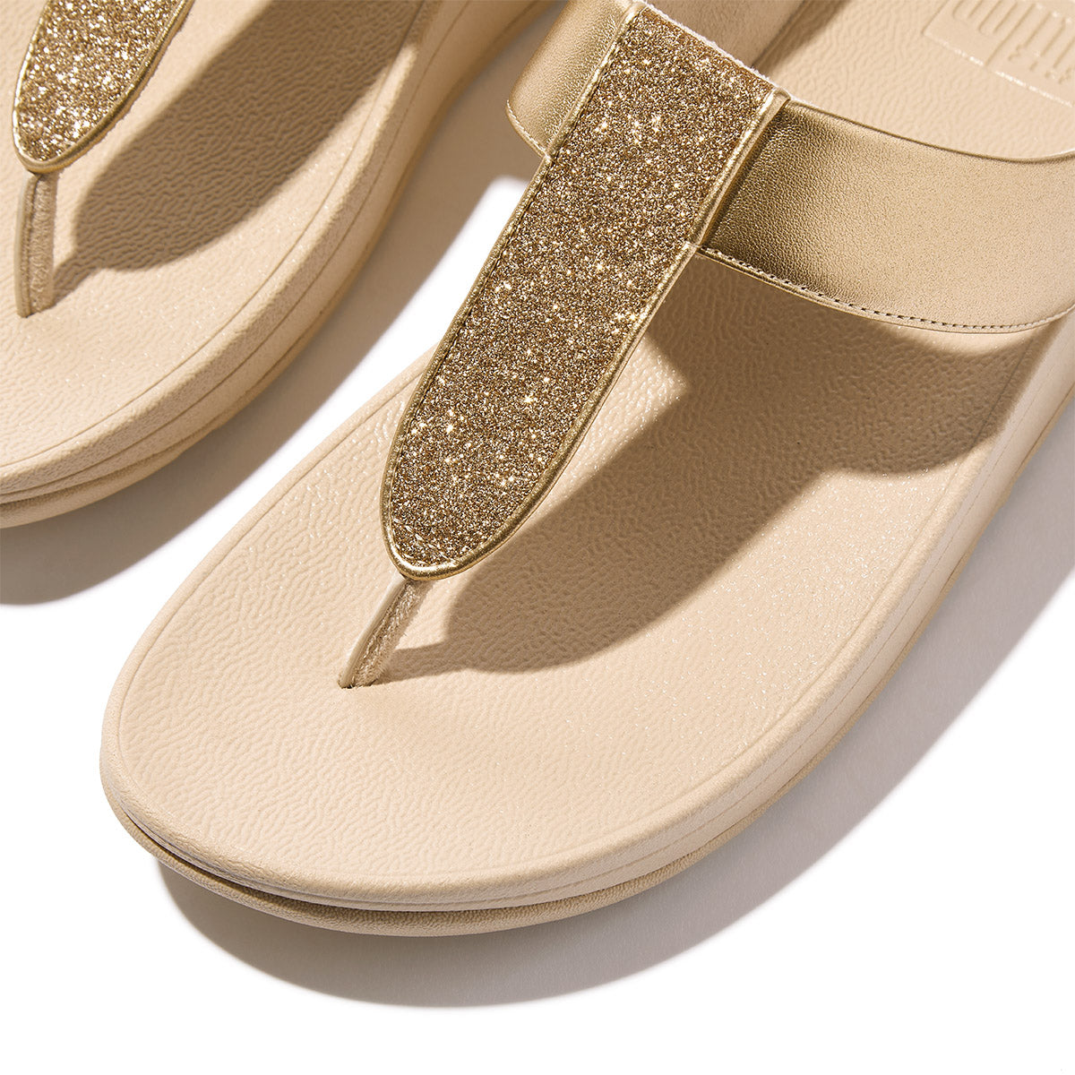 FitFlop Fino Women's Leather Toe Thong Sandals – Platino