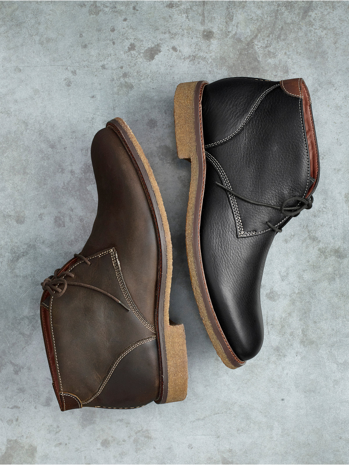 Johnston & Murphy Men's Copeland Chukka Boot in Black