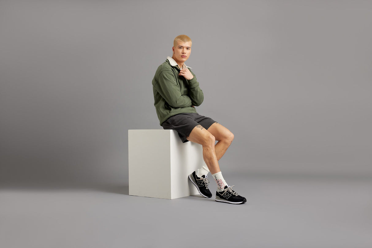 New Balance Men's 574 Retro Sneaker – Black