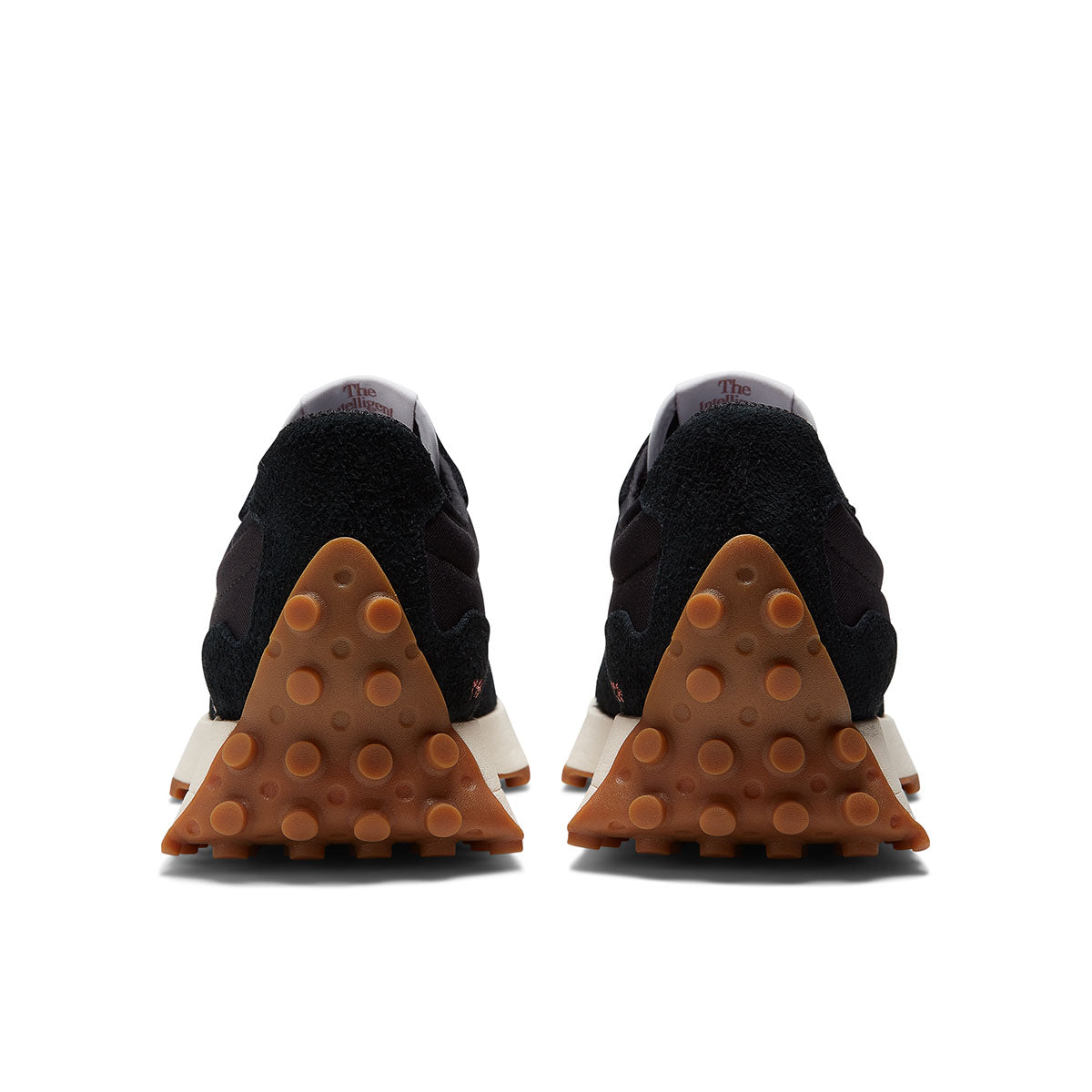 New Balance Women’s 327 Classic Retro Runner — Black