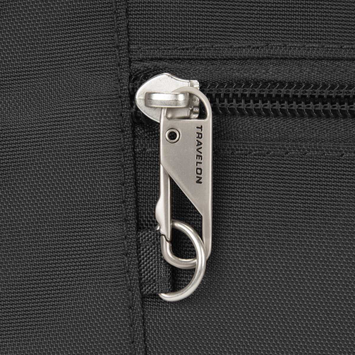 Travelon Unisex Anti-Theft Classic Tour Bag in Black