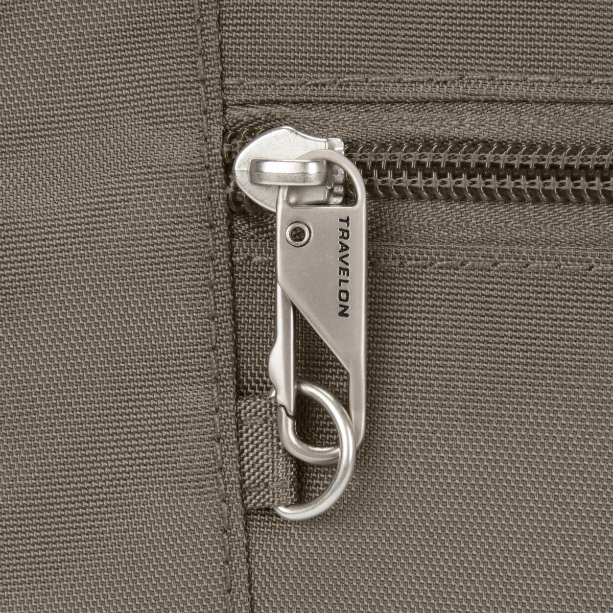 Travelon Unisex Anti-Theft Classic Tour Bag in Taupe