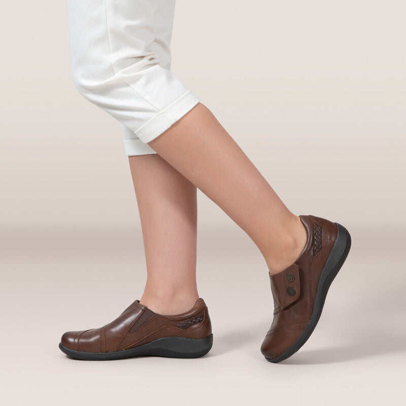 Aetrex Karina Women's Monk Strap Velcro – Brown