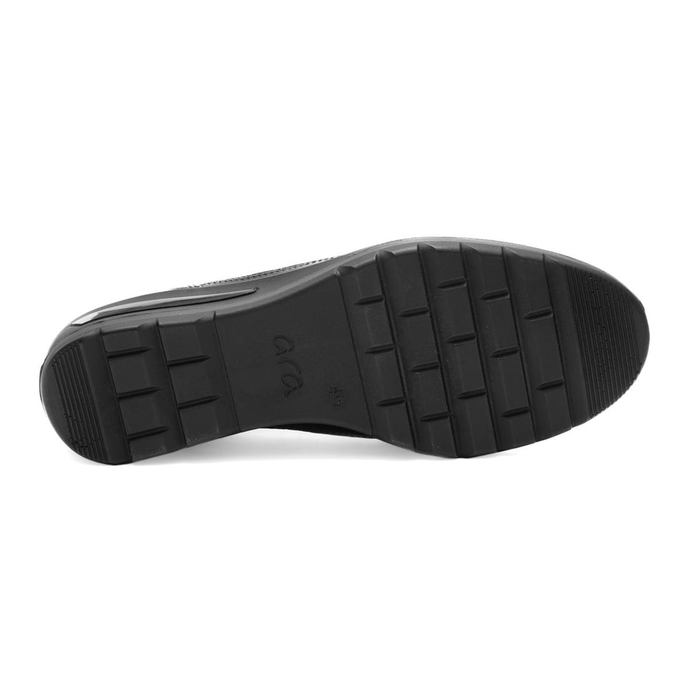 Ara Women's Zinnia Ballerina Slip On in Black
