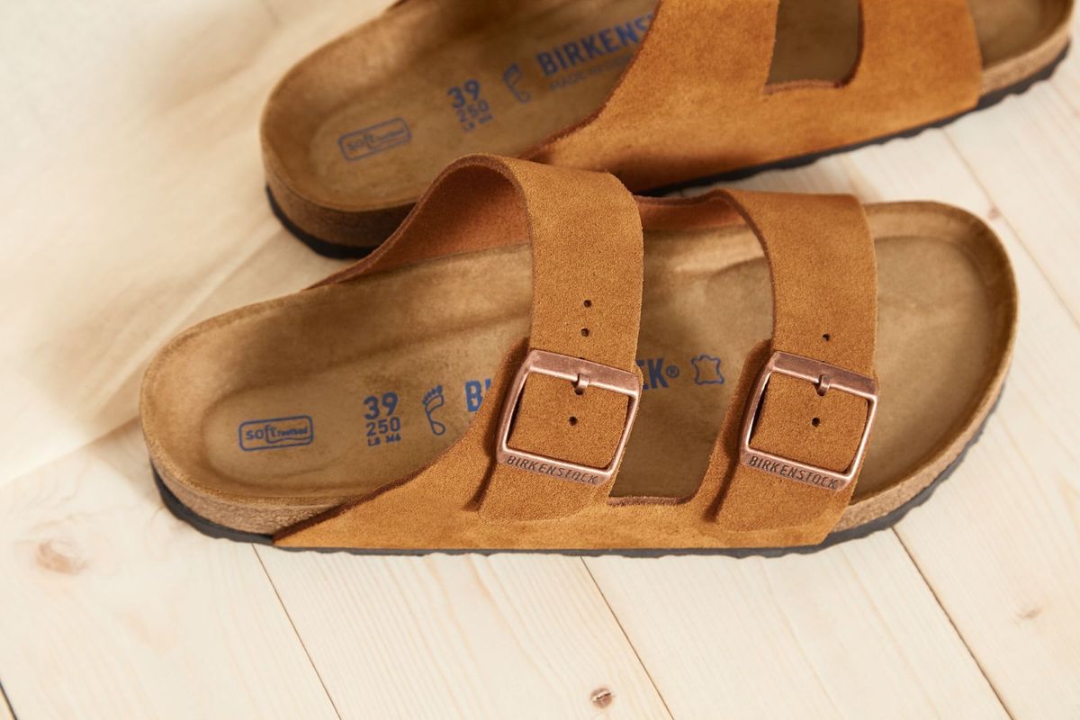 Birkenstock Arizona Soft Footbed — Mink Suede