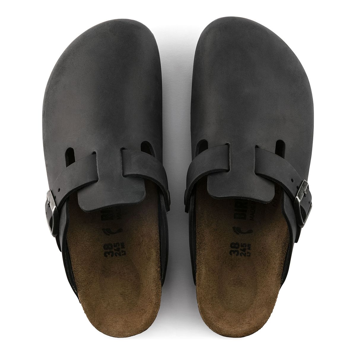 Birkenstock Boston Oiled Leather Clog – Black