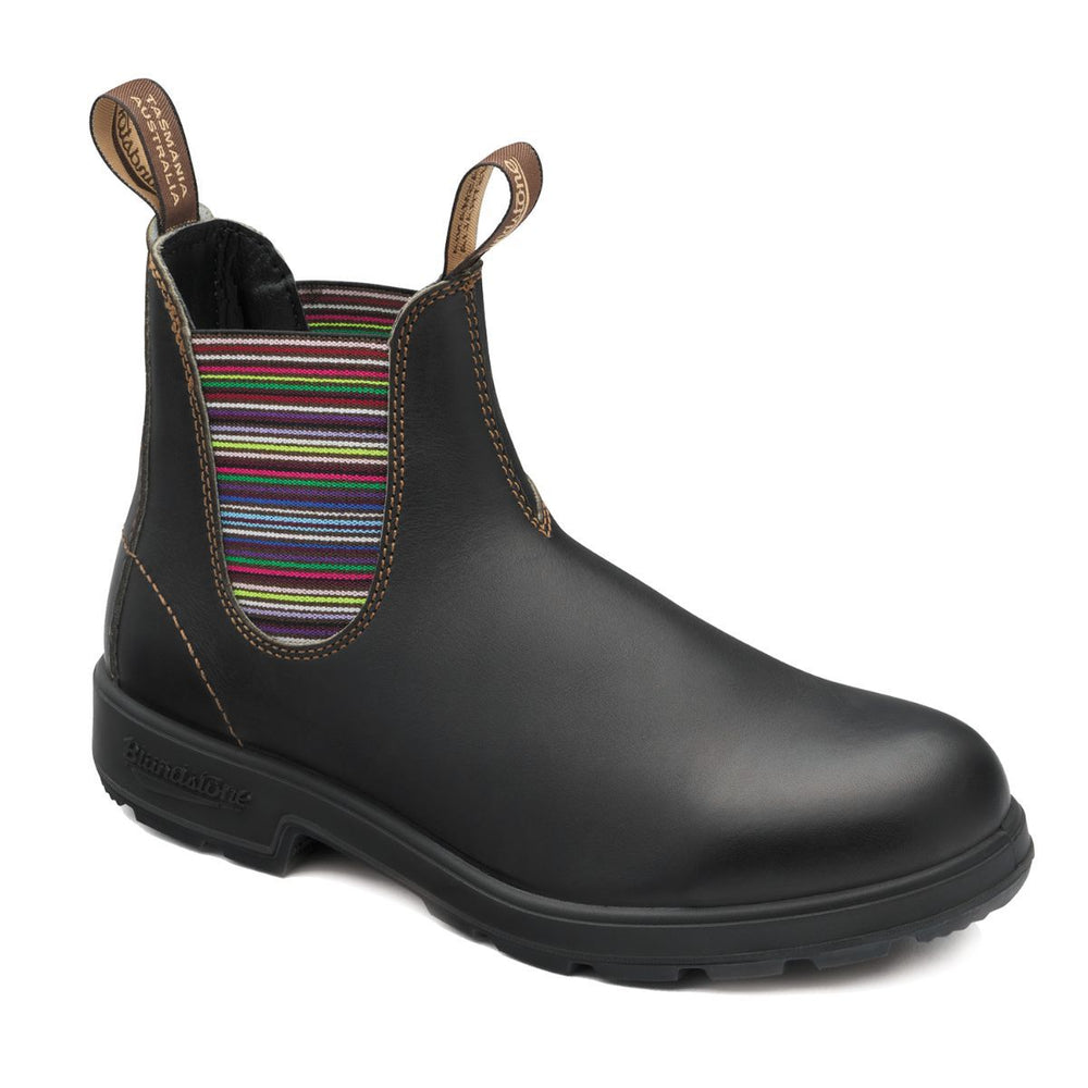 Blundstone 1409 women’s Chelsea boot in rich brown leather with elastic side panels, pull tabs, and a durable sole designed for comfort and resistance. Style #1409