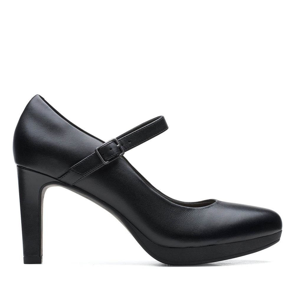 Clarks Women's Ambyr Shine Dress Heel - Black