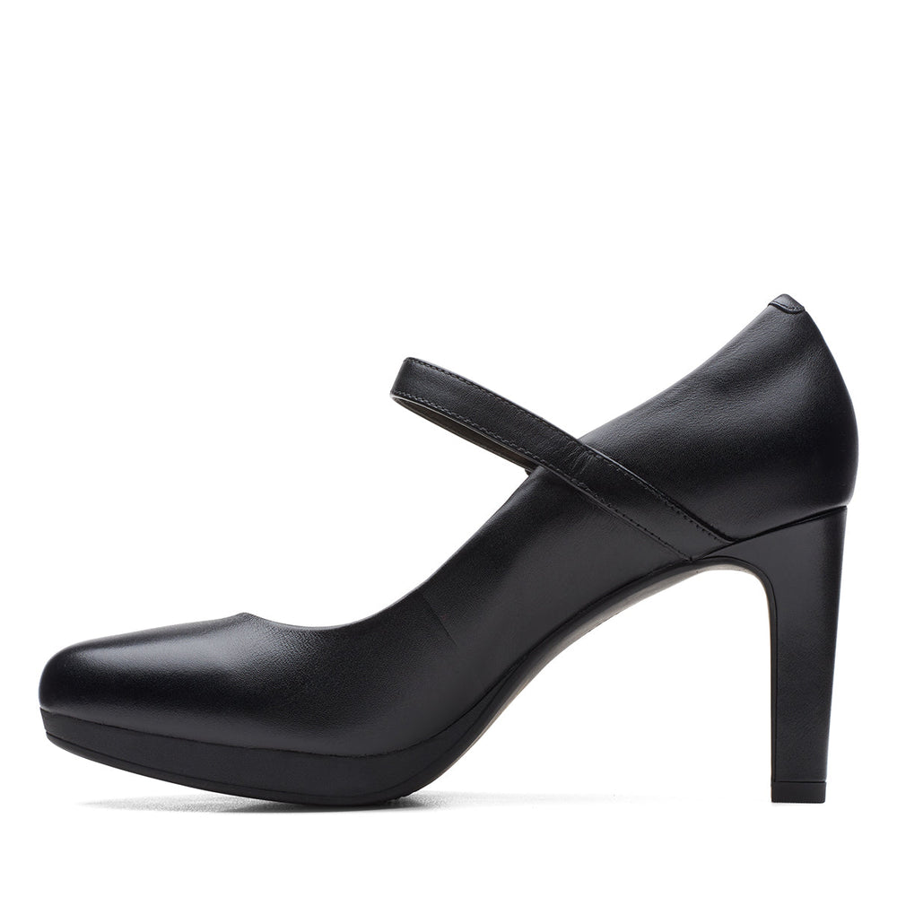 Clarks Women's Ambyr Shine Dress Heel - Black