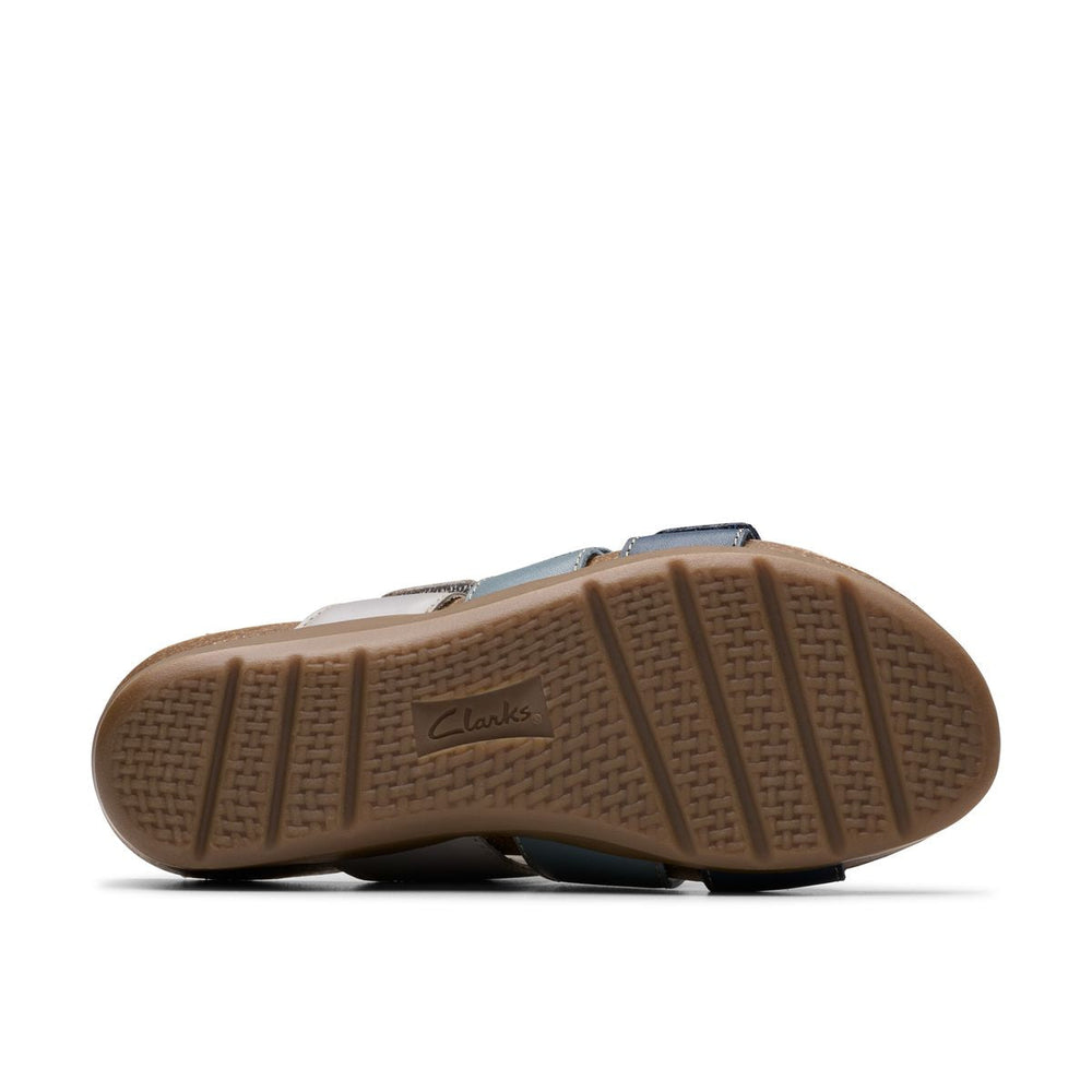 Clarks Calenne Lily Women’s Leather Sandals in Navy