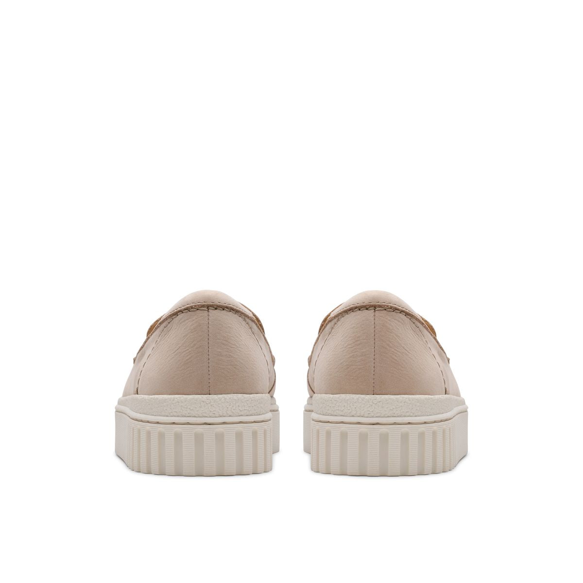 Clarks Mayhill Cove Women's Loafers in Sand
