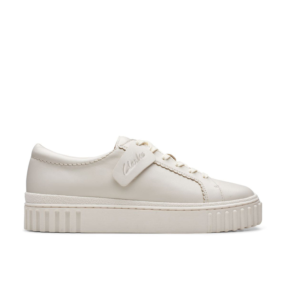 Clarks Mayhill Women's Walk Sneakers in White, comfortable spring walking shoes, Style #26181233