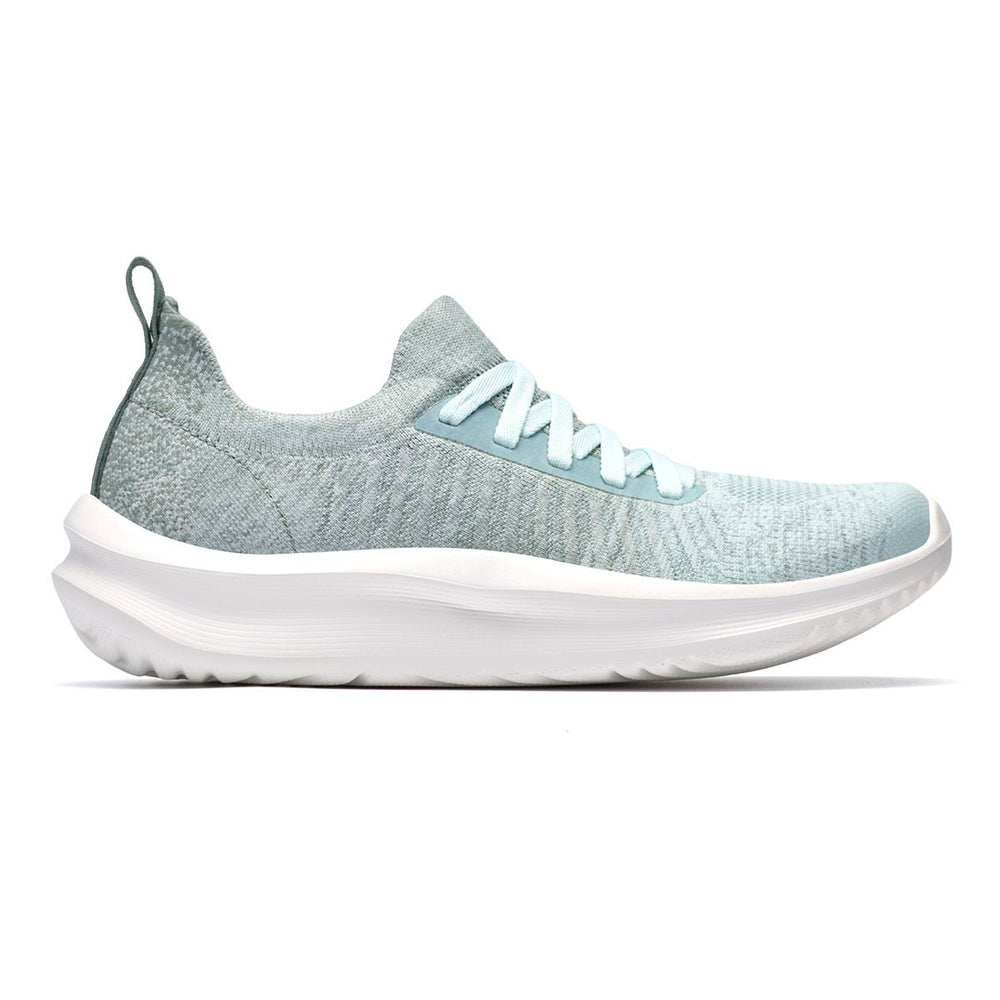 Clarks Solevana Lace Women's Sneaker in Green