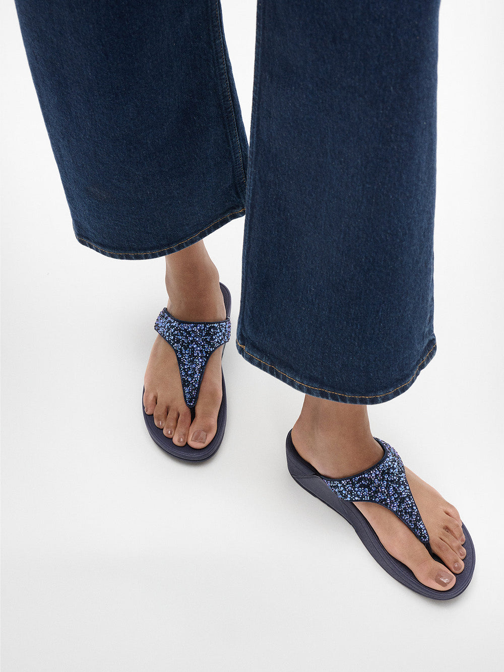 FitFlop Lulu Women's Glitter Toe-Post Sandals – Navy