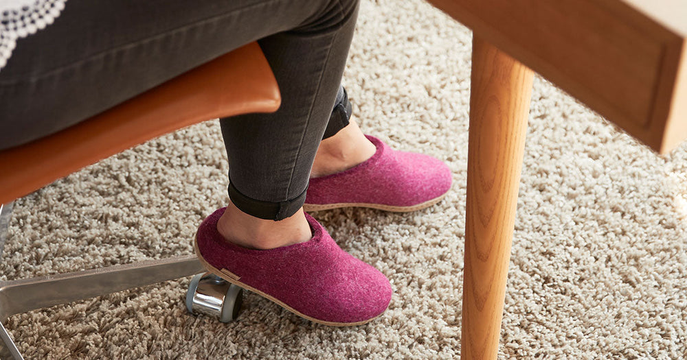 Glerups Wool Slip-On Shoe with Leather Sole – Cranberry