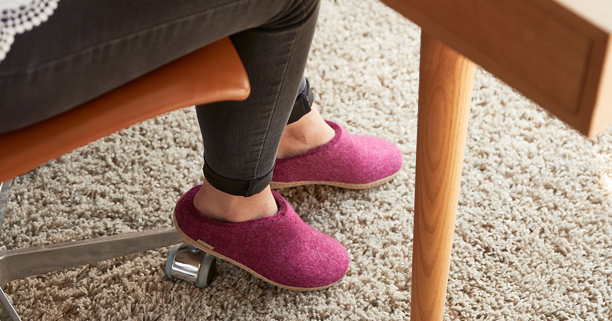 Glerups Wool Slip-On Shoe with Leather Sole – Cranberry