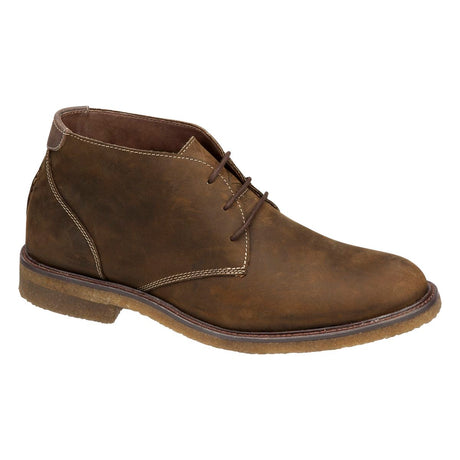 Johnston & Murphy Copeland Chukka Boot in Oiled Tan. Johnson & Murphy Copeland Chukka oiled tan, oiled tan chukka boots, memory foam chukka, sheepskin lined chukka Canada, crepe sole chukka boot, comfortable boot, solft leather boot, all day comfort. Style #25-1870