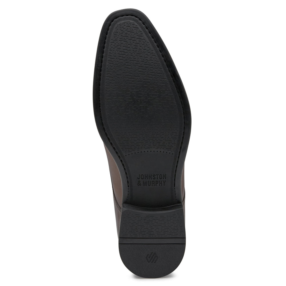 Johnston & Murphy Gibbons Plain Toe Men's Dress Shoe in Mahogany