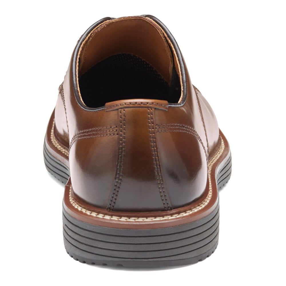 Johnston & Murphy Upton Cap Toe Men's Dress Shoe in Tan