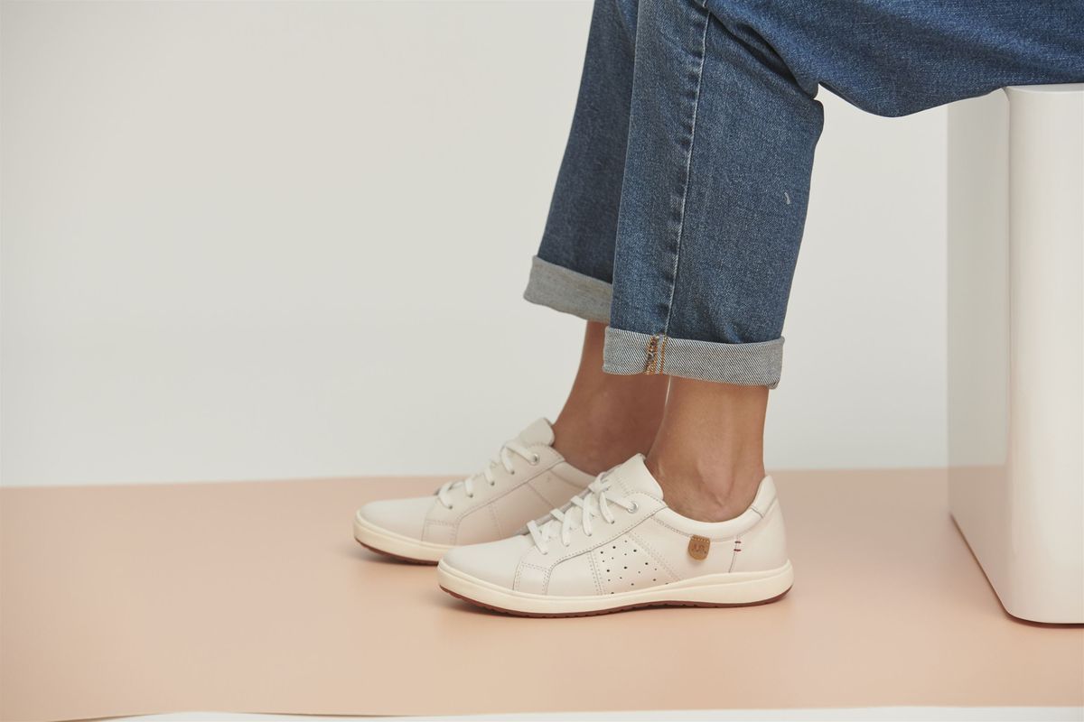 Josef Seibel Caren 01 Women's Fashion Sneaker in White