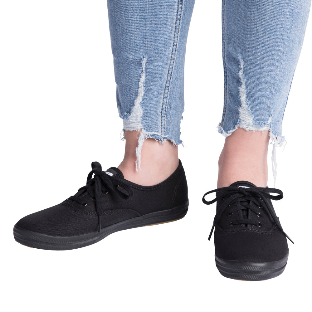 Champion Lace Sneaker