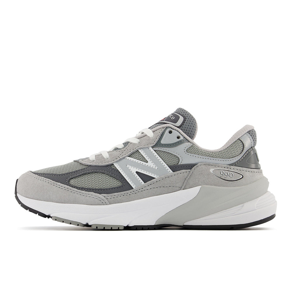 New Balance Women's 990v6