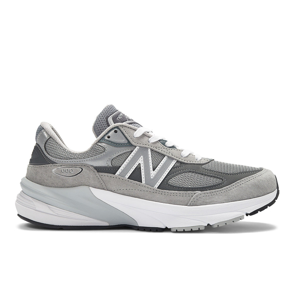 New Balance Women's 990v6