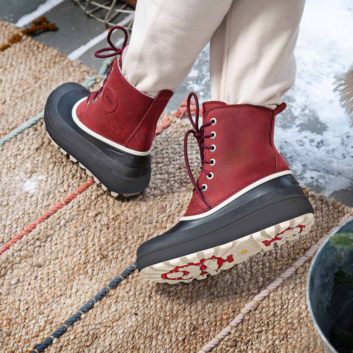 Olang Calgary Winter Boots with Foldable Cleats