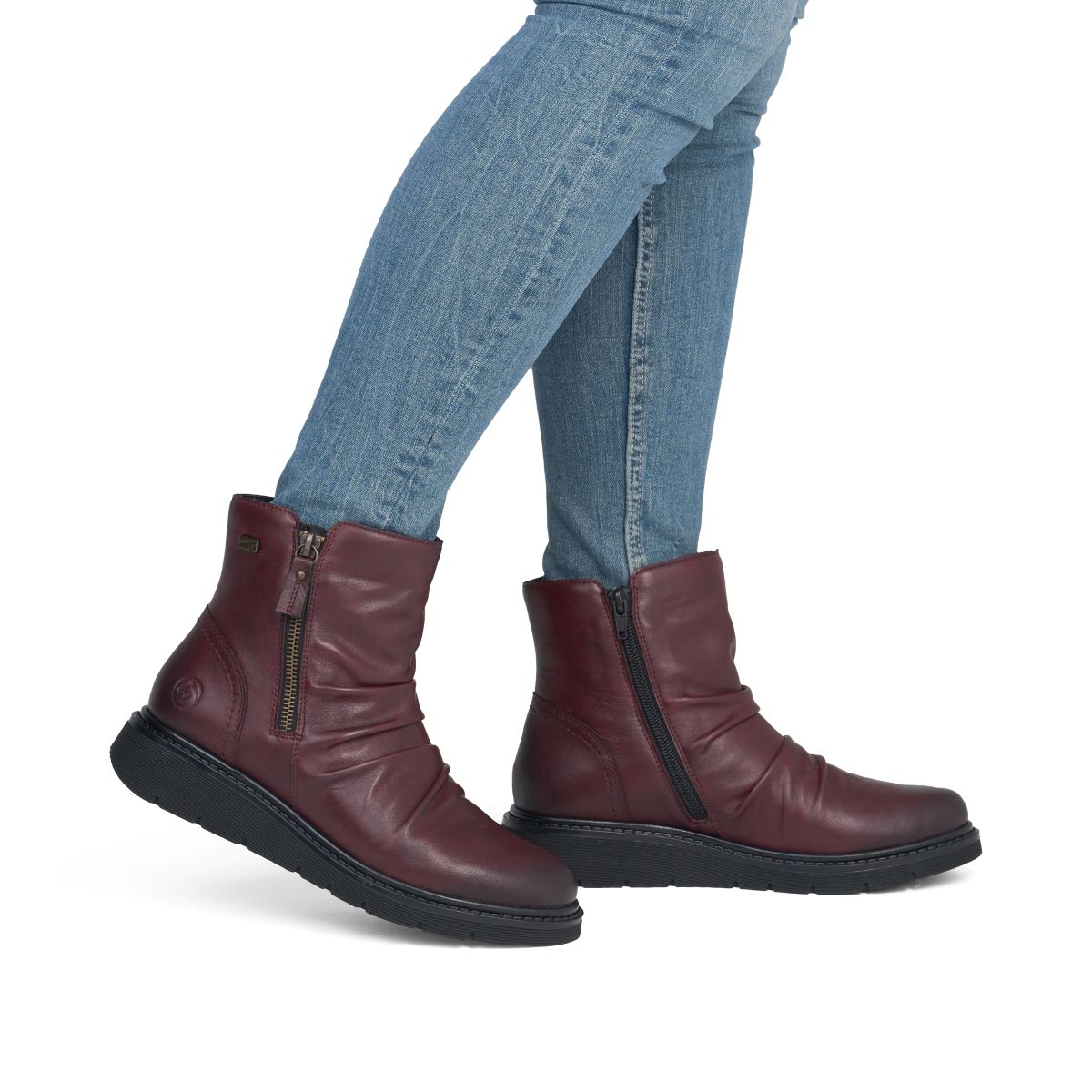 Remonte D3981 Women's Zip Ankle Boot – Red