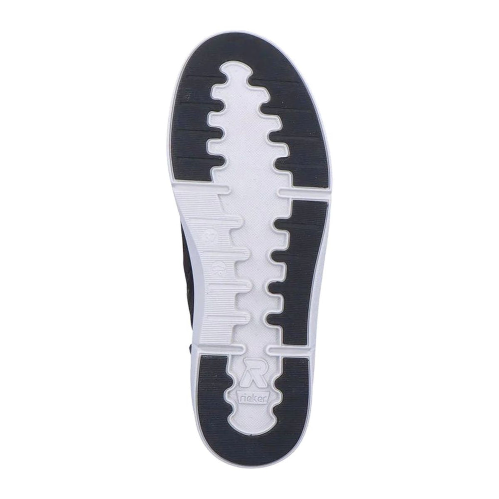 41907 Lace Up Sneaker