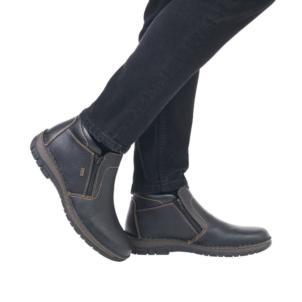05173 Men's Boot