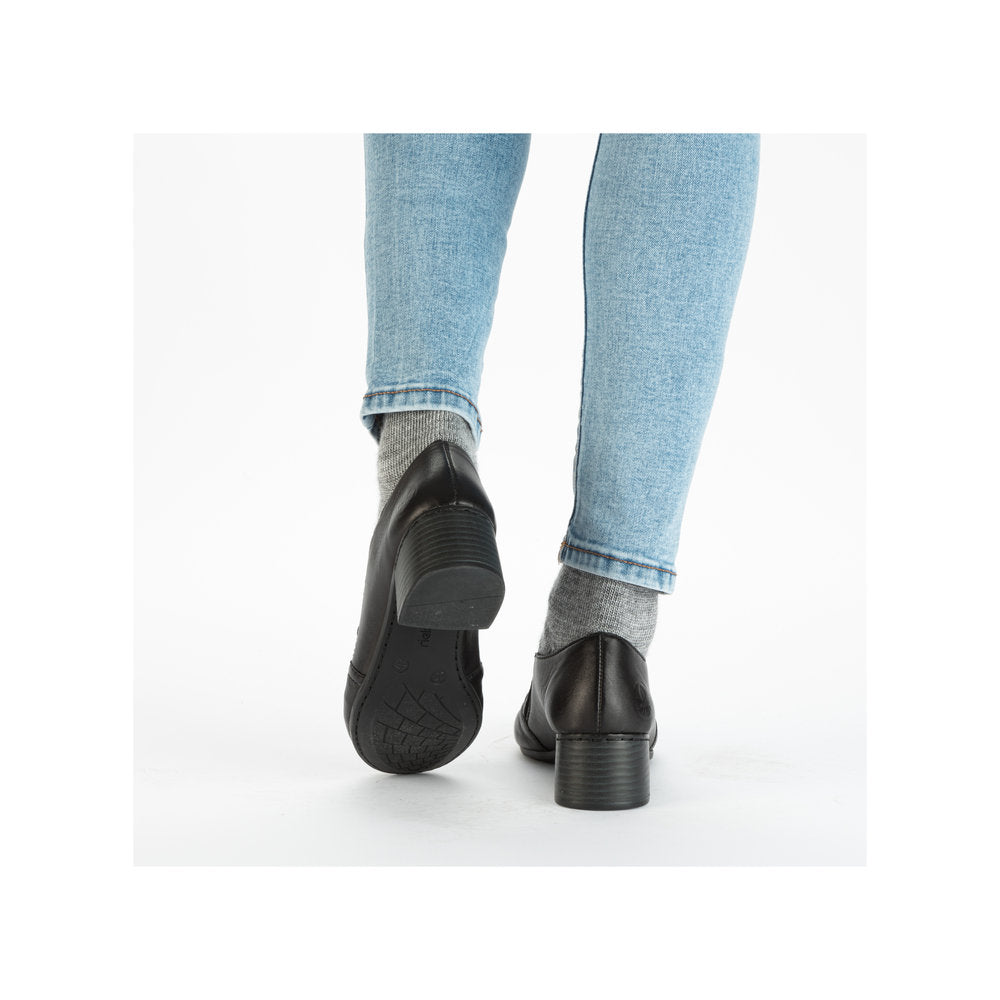 41657 Dress Slip ON