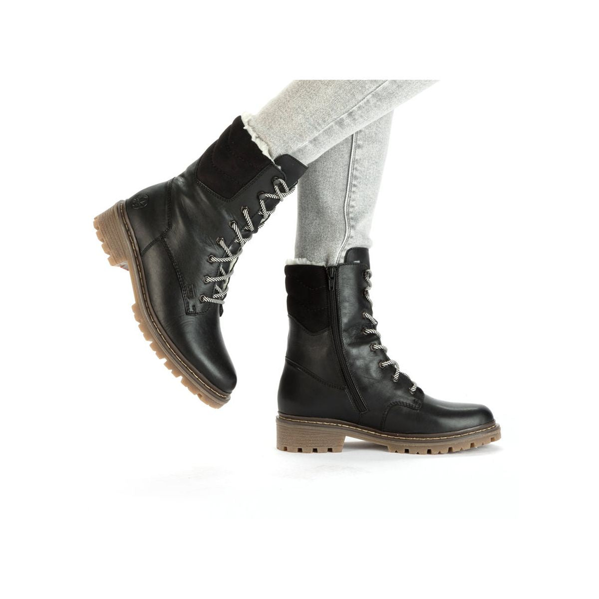 Y9232 Lace Up Boots With Flip Grip for Women