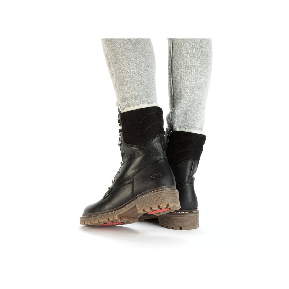 Y9232 Lace Up Boots With Flip Grip for Women