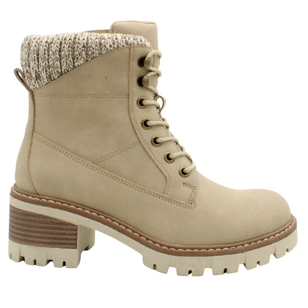 #7000 Lace Up Boots