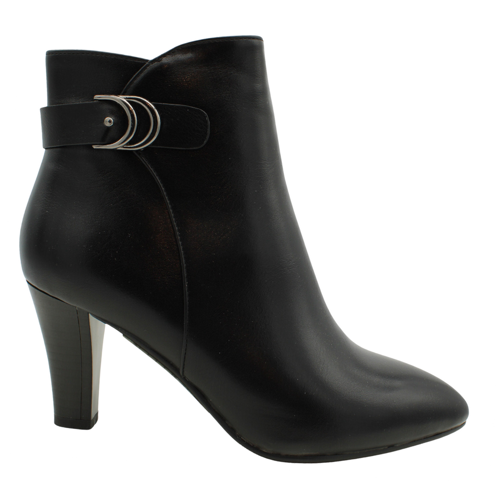 #F7070 Dress Boot
