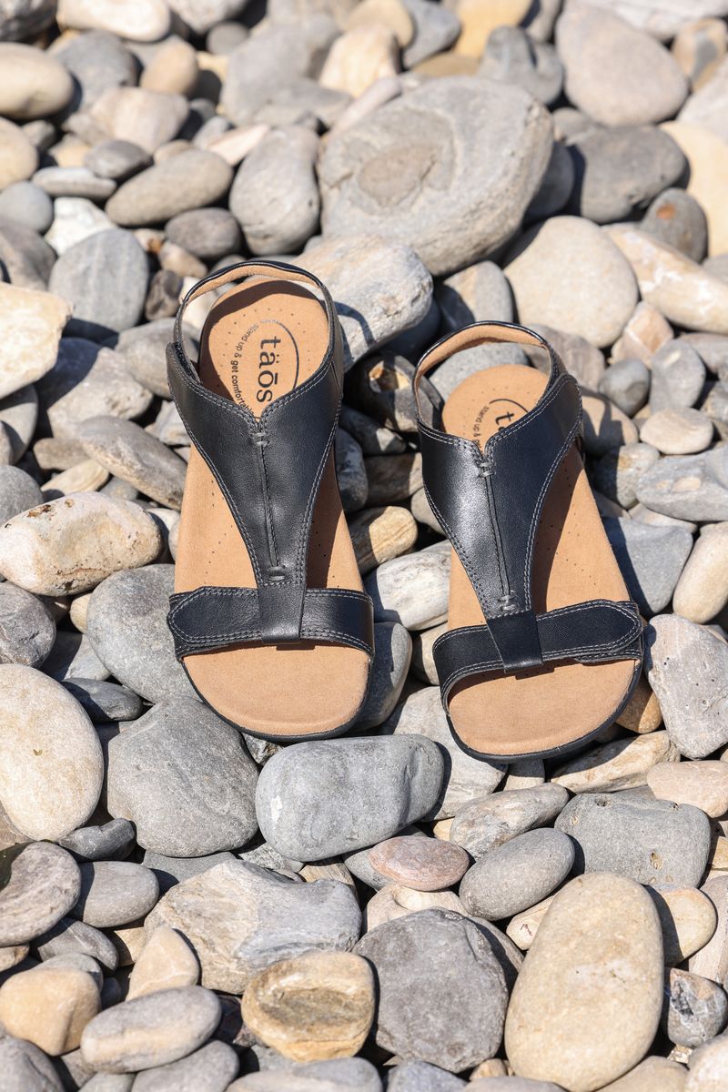 Taos The Show Adjustable Strap Sandal
